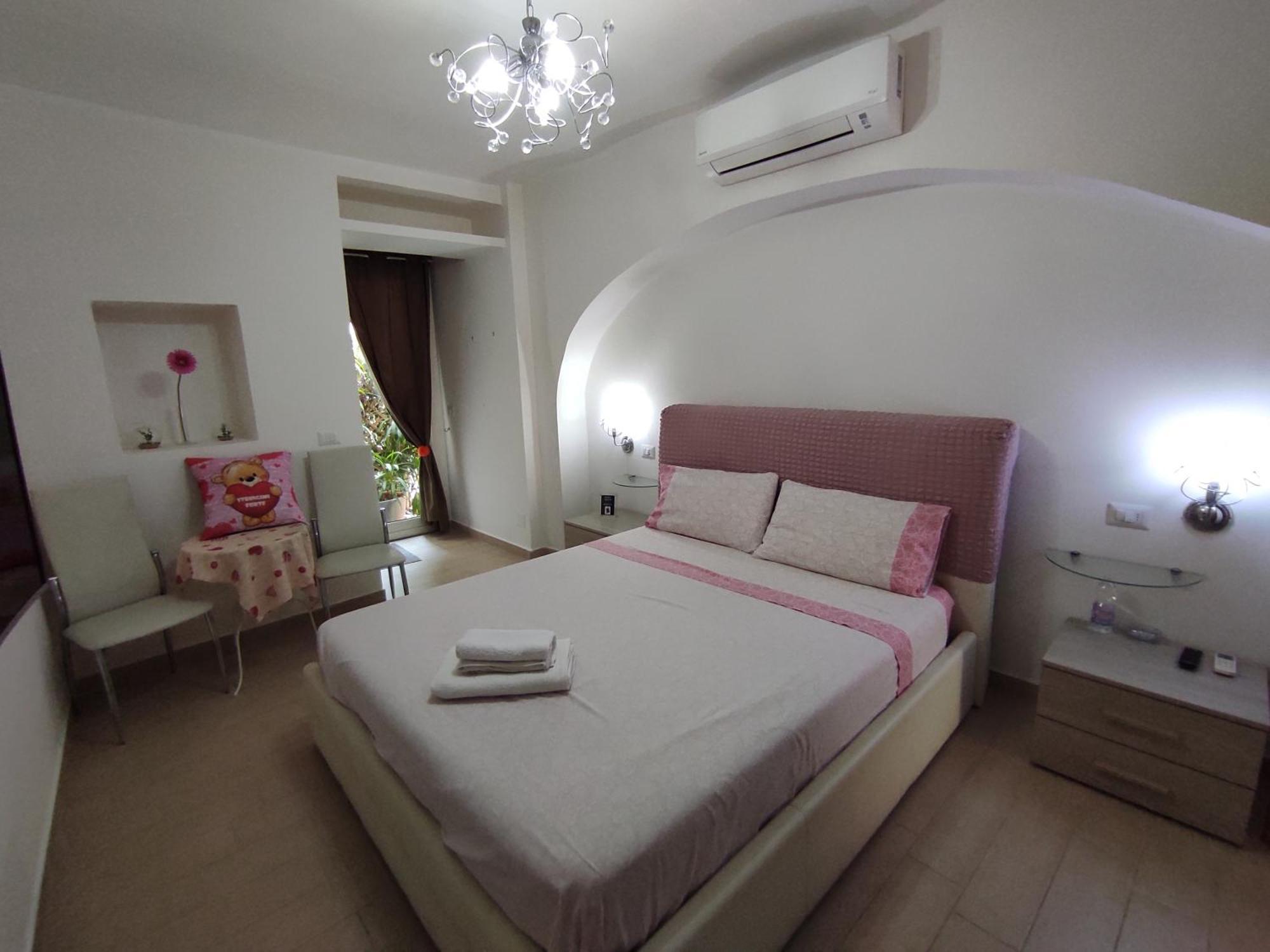 Affittacamere Silvagni Caserta Exterior foto